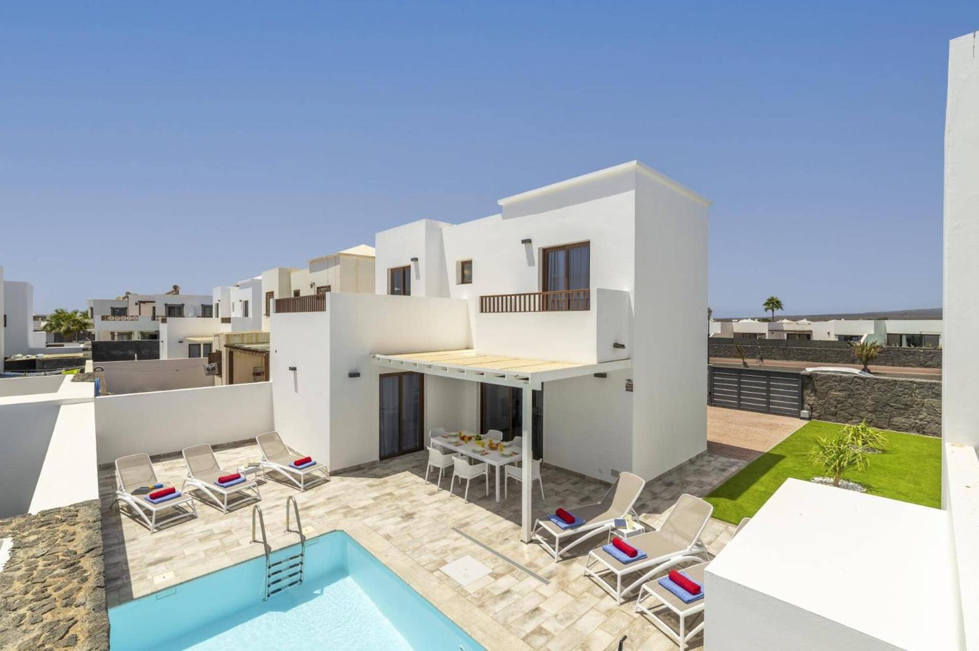 Villa Omura By Villa Plus Плая Бланка Екстериор снимка